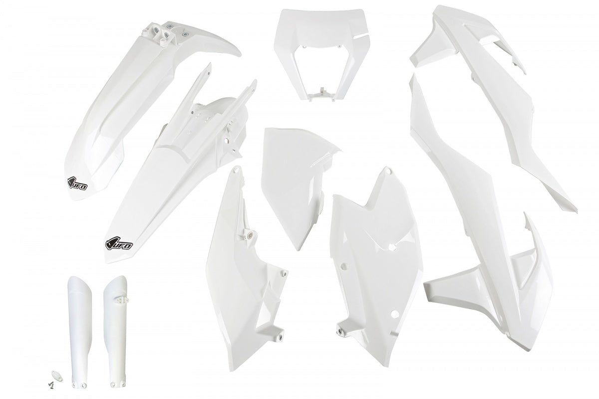 Kit completo de plásticos UFO color blanco KTM EXC125 17-19/EXC150 17-19/EXC250 17/EXC-F250 17-19/EXC300 17/EXC-F350 17-19/EXC-F450 17-19/EXC-F500 17-19/XC-W125 17-19/XC-W150 17-19/EXC250 TPI 18-19/XC-W250 17/XC-W250 TPI 18-19
