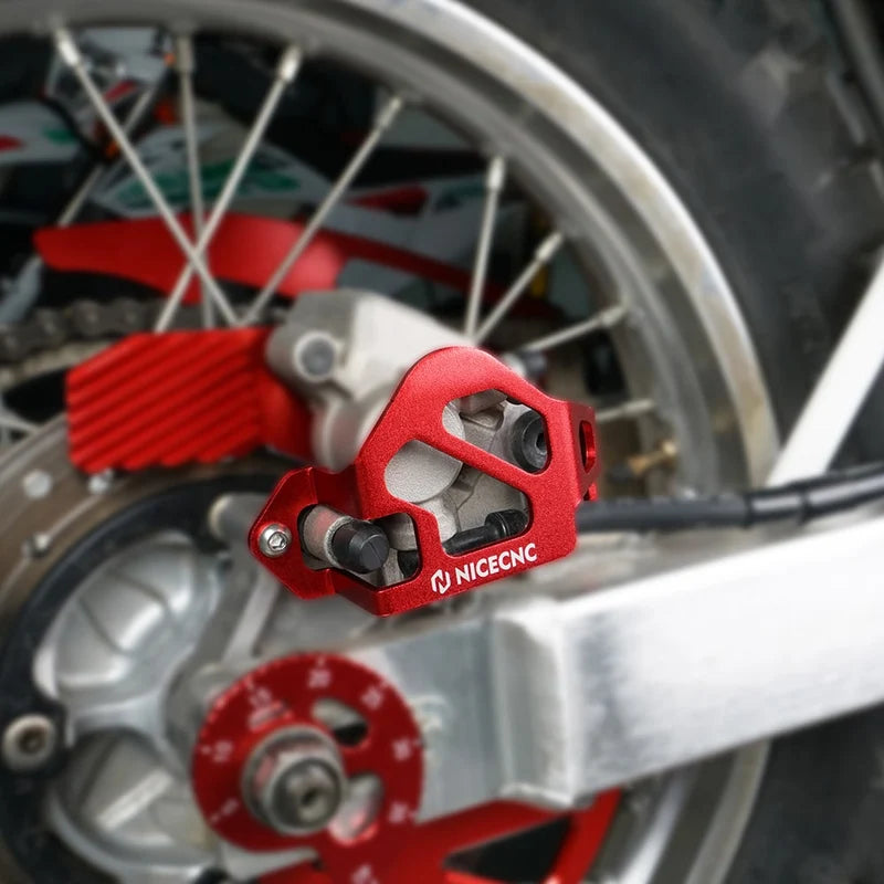 Protector de caliper de freno trasero rojo NICECNC Honda XR650L 1993-2025