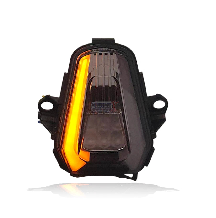 Stop led integrado ahumado Honda CB500 2024–2026 / CB500 Hornet 2024–2026 / CB500R 2024–2025 / CB650 2024–2025 / CB650R 2024–2026 / CBR650R 2024–2026 / CB1000 Hornet 2025–2026 / CB1000 Hornet SP 2025–2026 / CB1000GT 2026